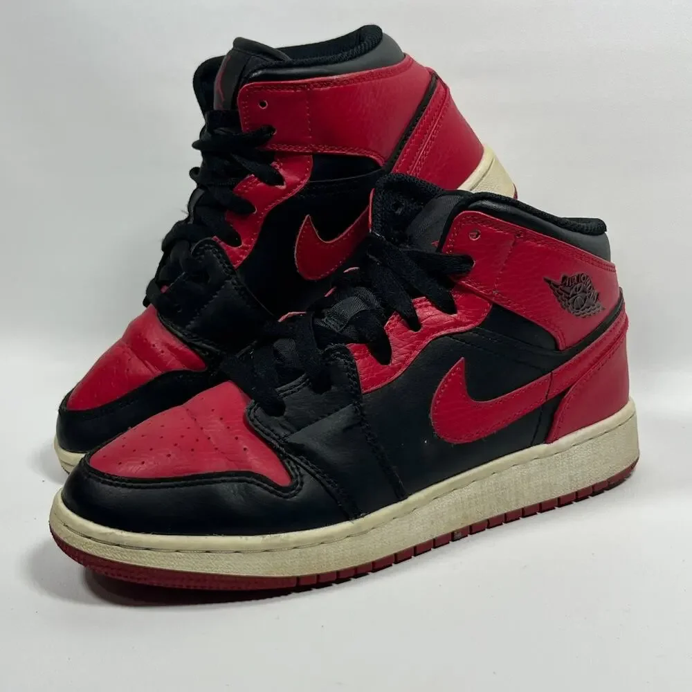 NIKE Air Jordan 1 Youth 5 Mid Banned GS Grade School 554725-074 Black Red
